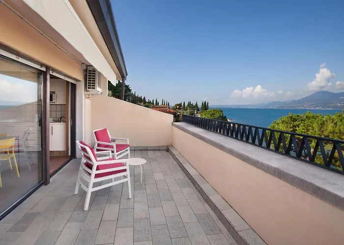 Watercolor Loft Апартаменты *